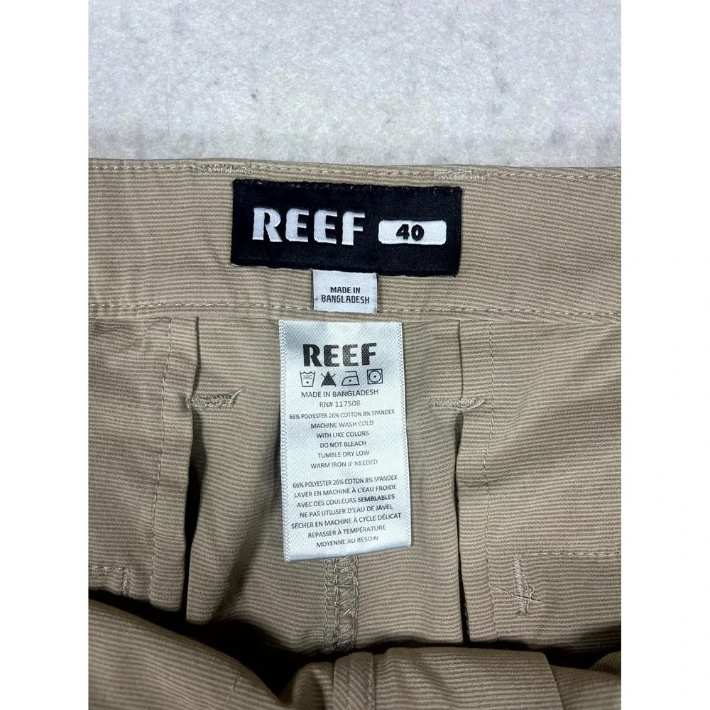 Reef Walk Shorts Mens 40 Khaki Stretch Mid Rise Slash Pocket Modern Surf Casual
